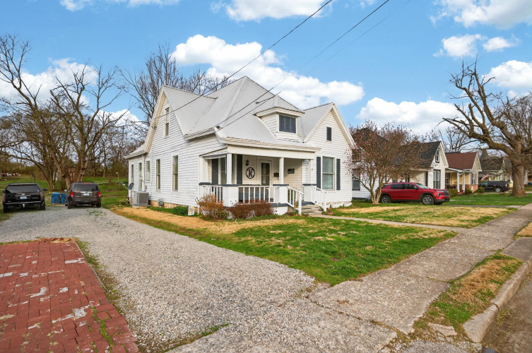 Listing Image 48