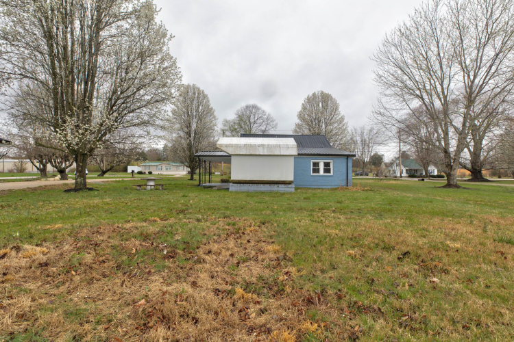 Listing Image 24