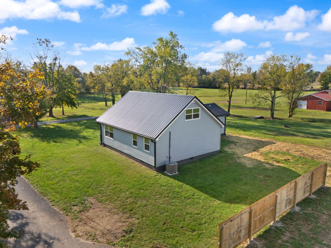 Listing Image 45