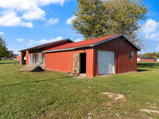 Listing Image 48