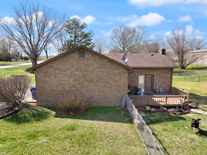Listing Image 101