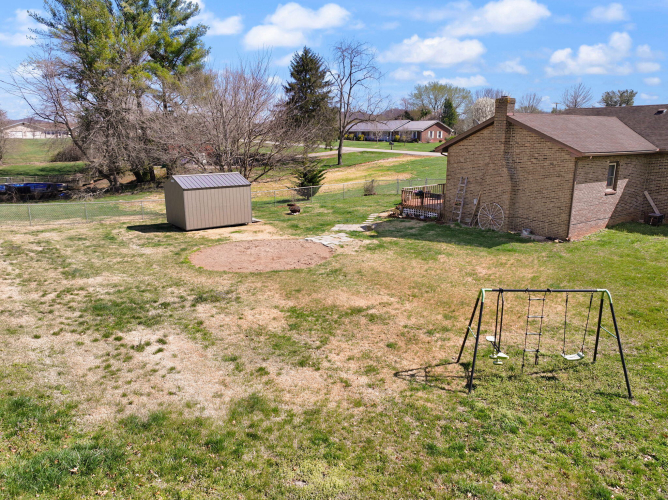 Listing Image 107