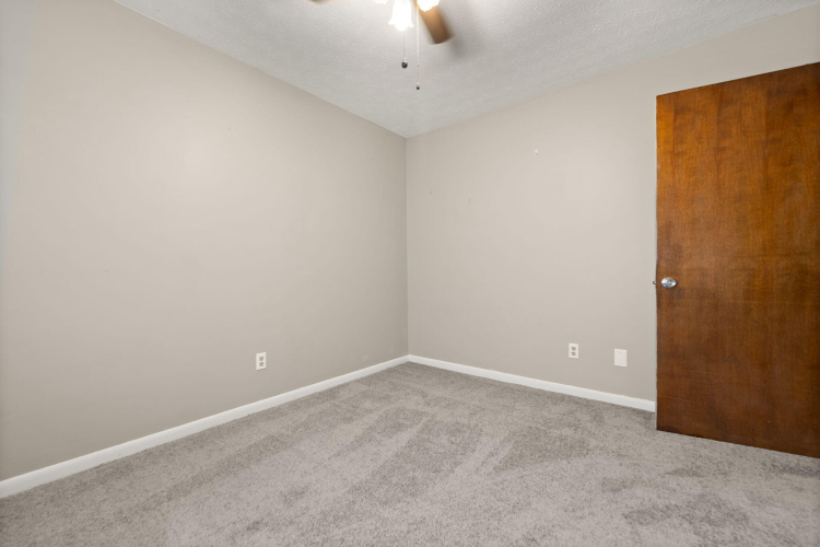 Listing Image 55