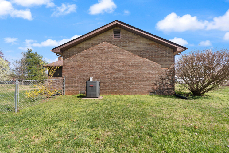 Listing Image 65