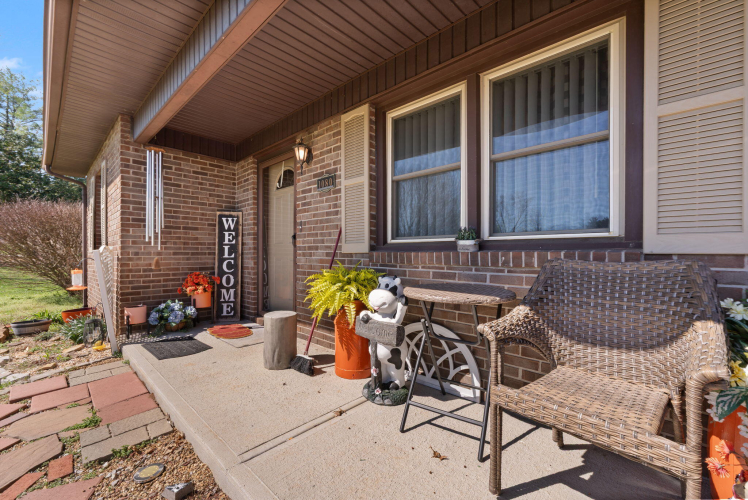 Listing Image 69