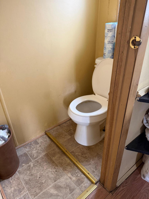 Listing Image 17