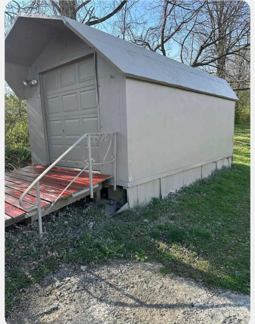 Listing Image 18
