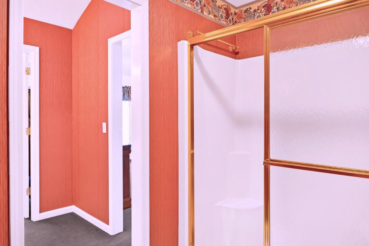 Listing Image 27