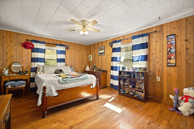 Listing Image 53