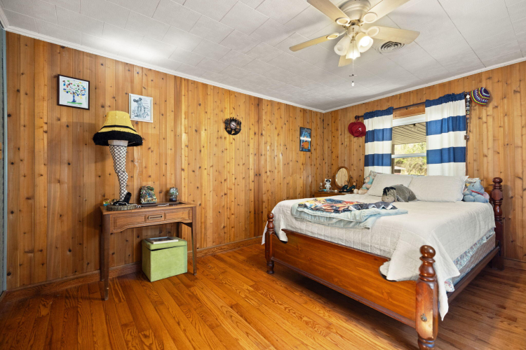 Listing Image 55
