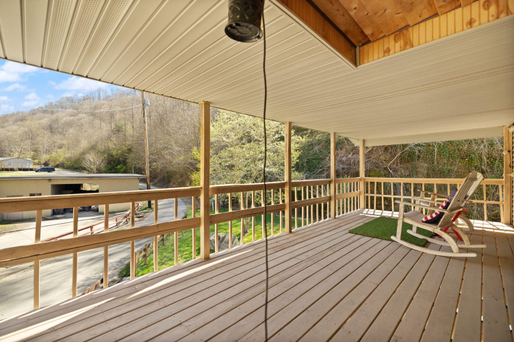 Listing Image 58