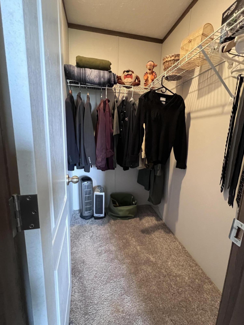 Listing Image 27