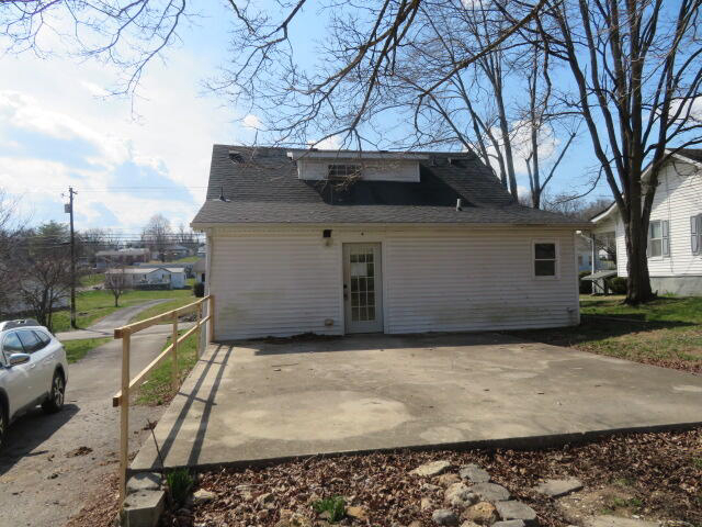 Listing Image 15