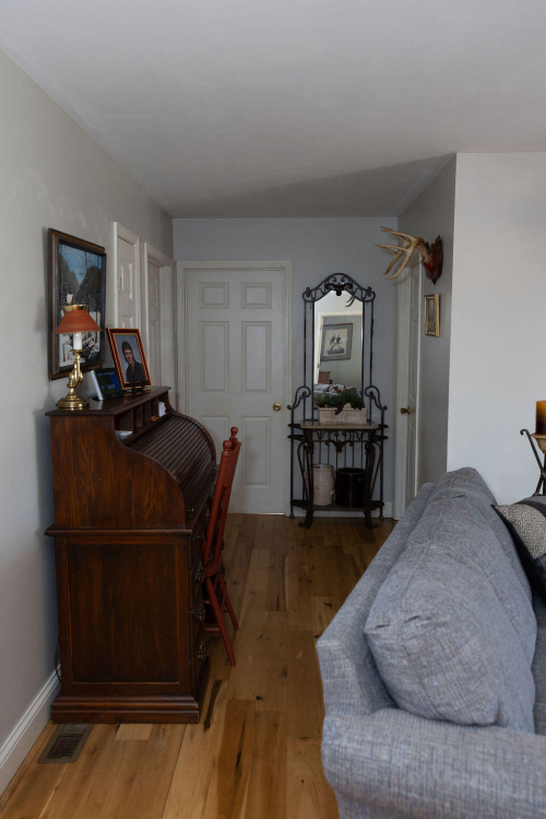 Listing Image 36