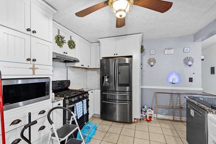 Listing Image 31