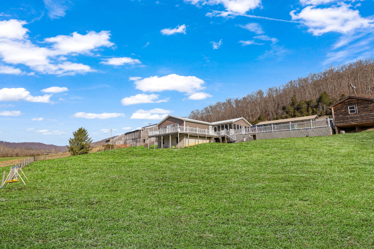 Listing Image 24