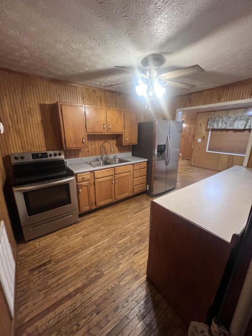 Listing Image 18
