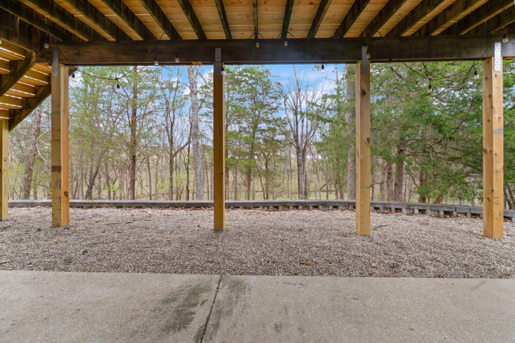 Listing Image 105