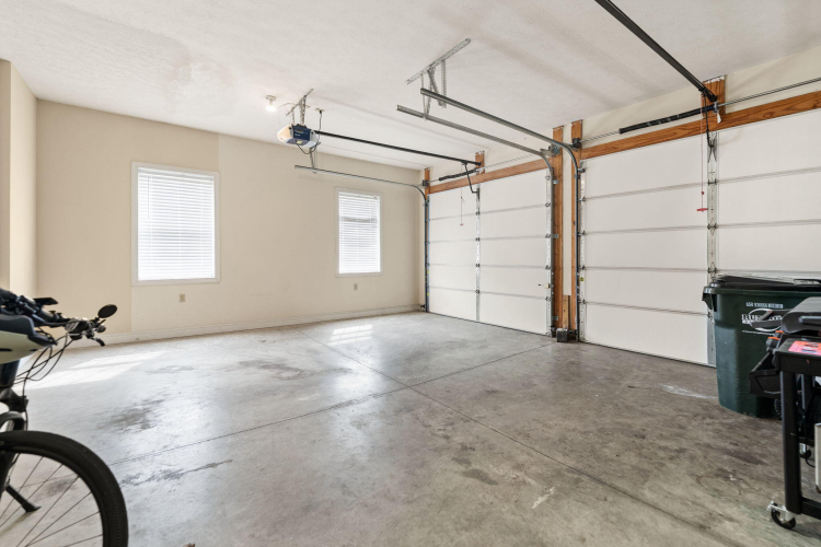 Listing Image 110