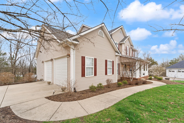 Listing Image 114