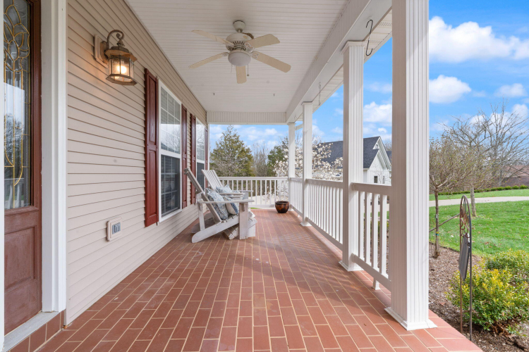 Listing Image 8