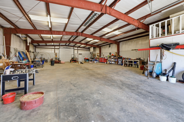 Listing Image 23