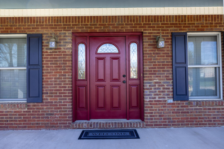 Listing Image 4
