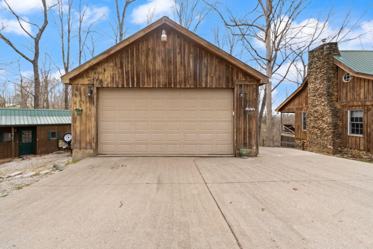 Listing Image 48