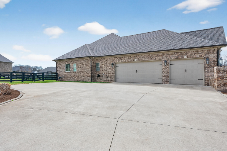 Listing Image 65