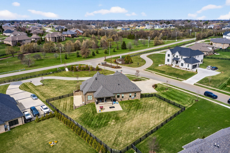 Listing Image 69
