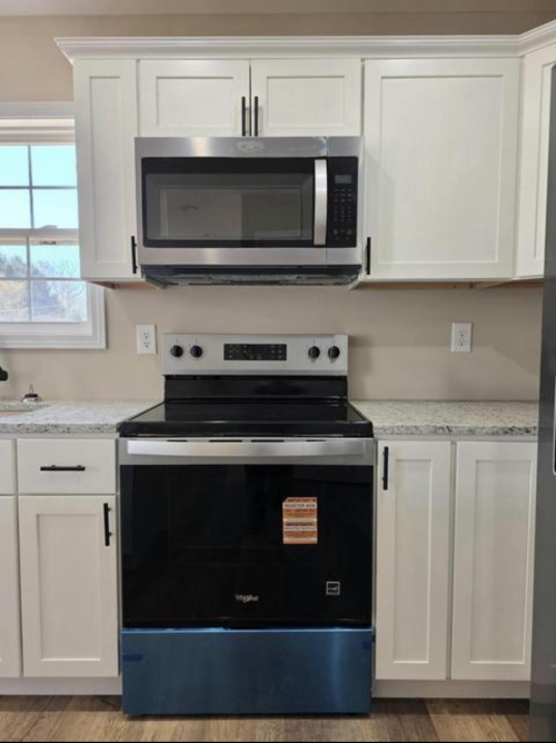 Listing Image 5