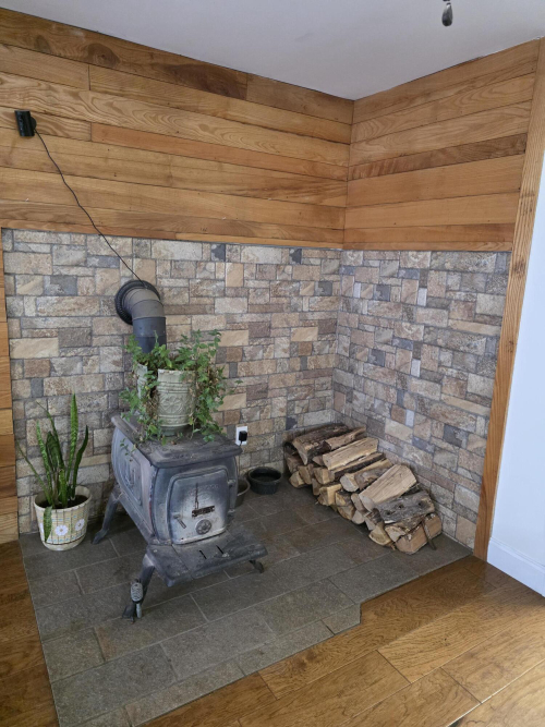 Listing Image 23