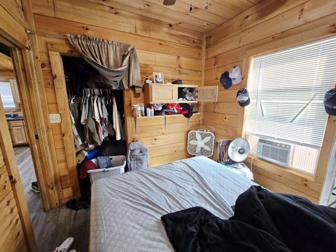 Listing Image 42
