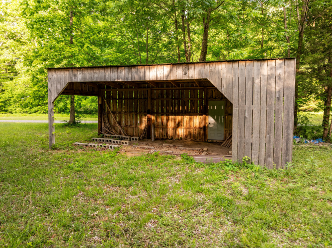 Listing Image 11