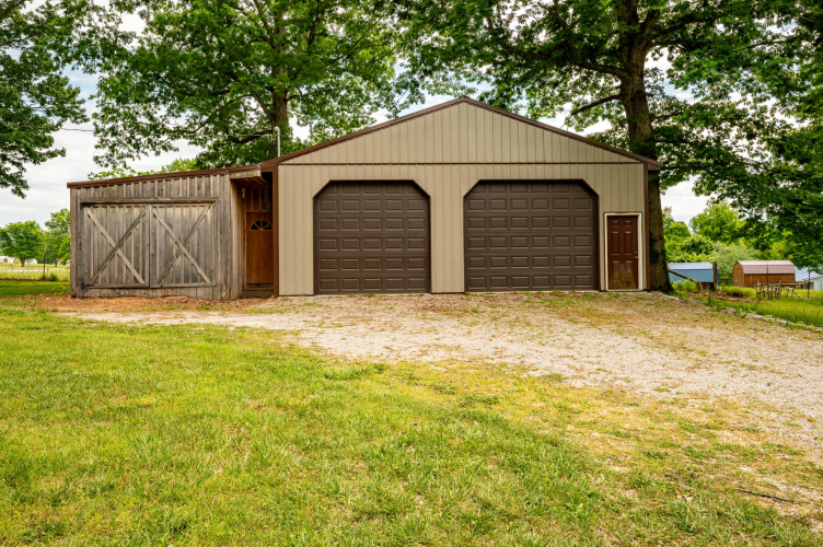 Listing Image 40