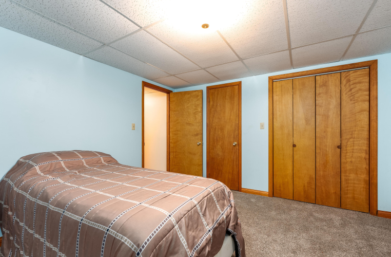 Listing Image 53