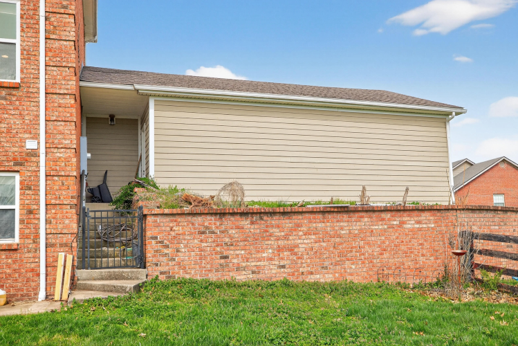 Listing Image 55