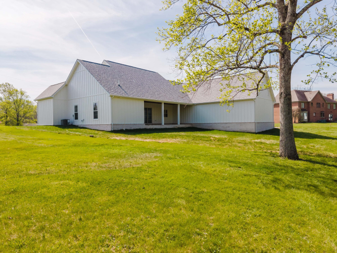 Listing Image 40