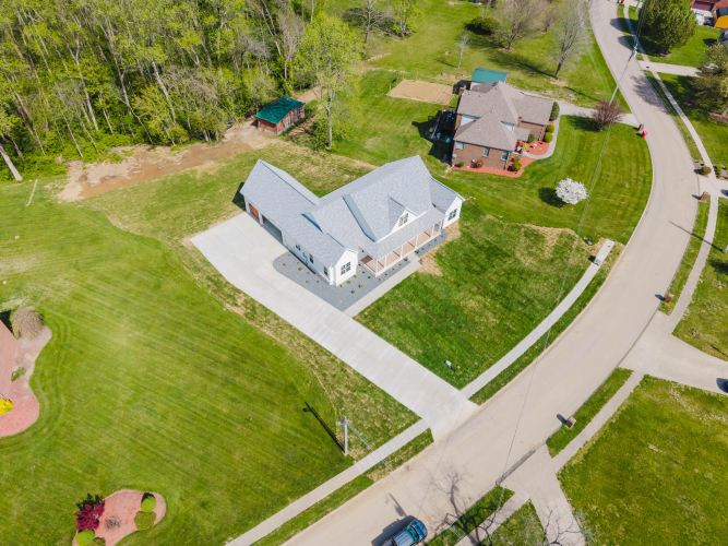 Listing Image 43
