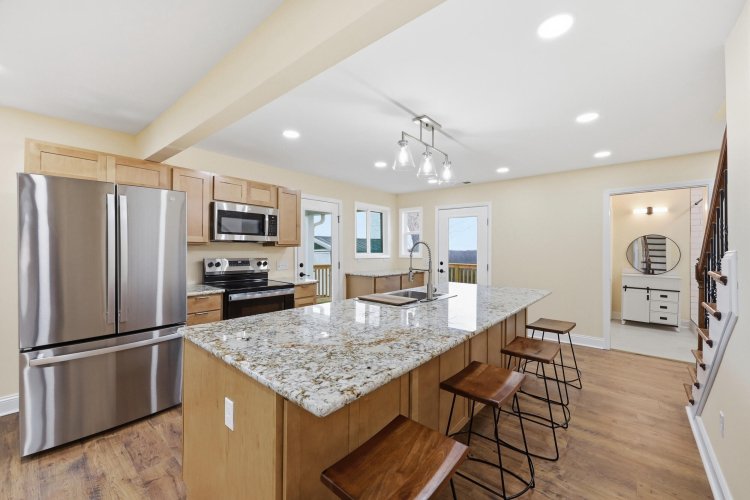 Listing Image 9