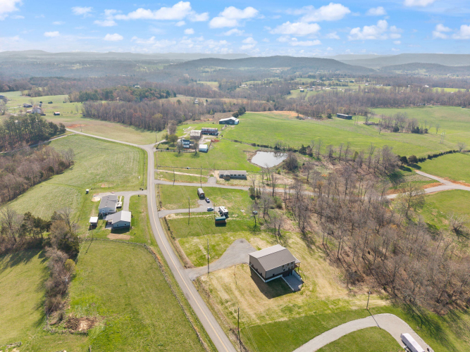 Listing Image 19