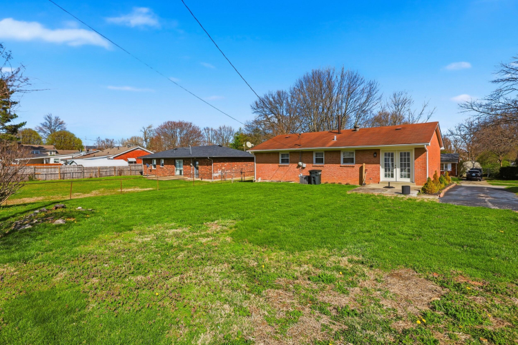 Listing Image 18