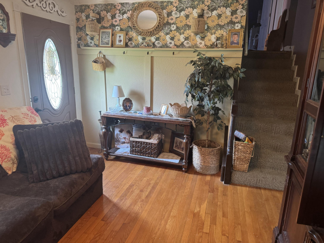 Listing Image 14
