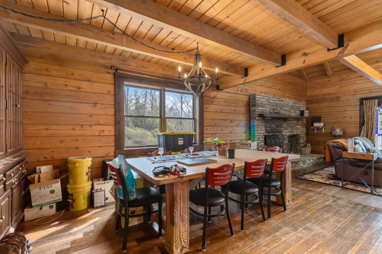 Listing Image 13