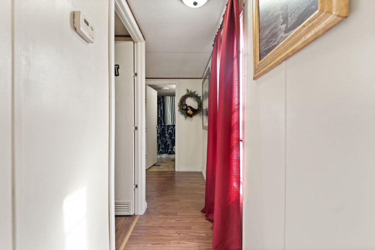 Listing Image 41