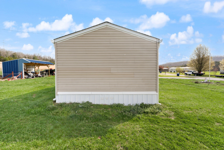 Listing Image 79
