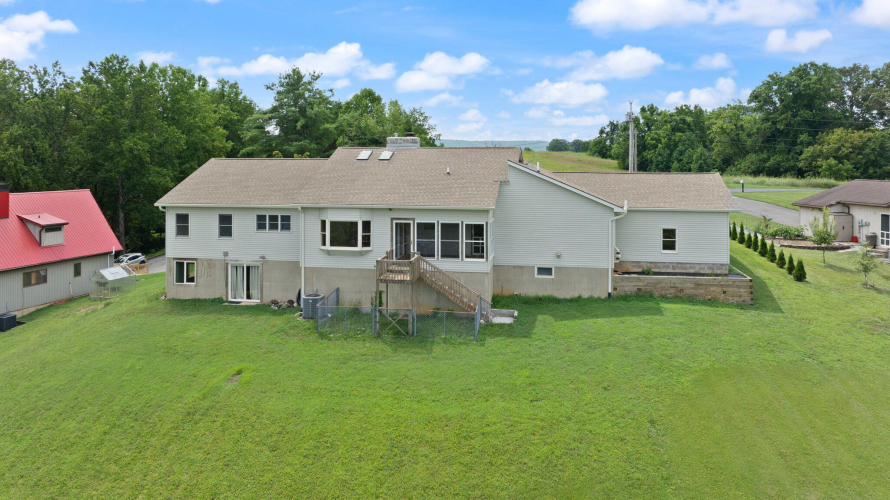 Listing Image 83