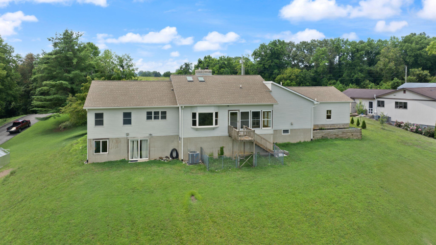 Listing Image 86