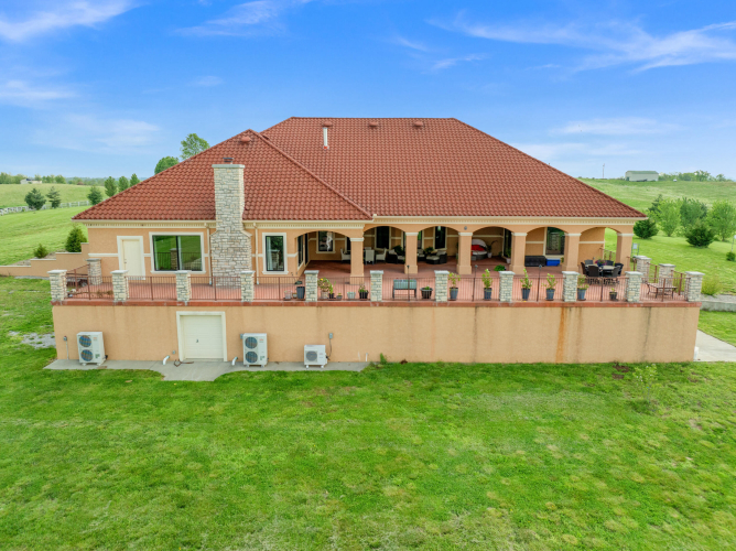 Listing Image 75