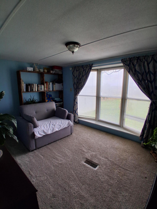 Listing Image 24